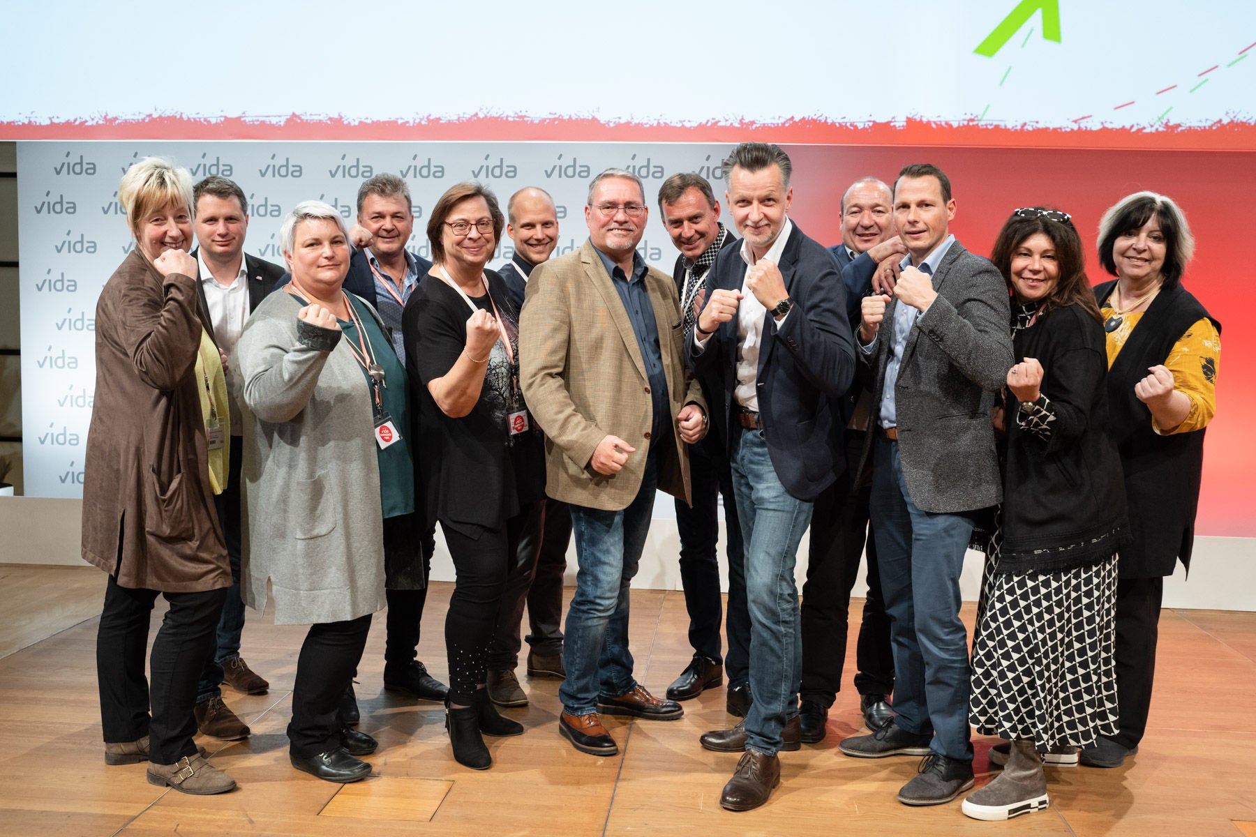 Das neu gewählte vida-Präsidium am 4. vida-Gewerkschaftstag im Austria Center in Wien.